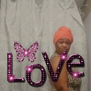 Meet your Posher, Yanick